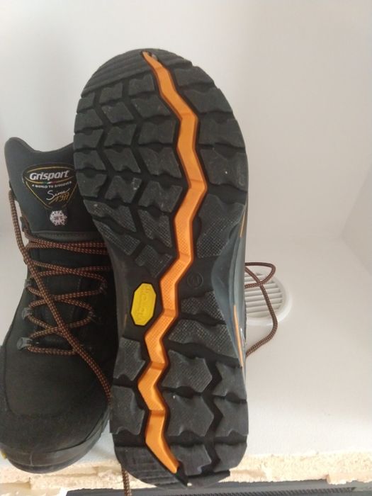 Ботинки на хлопчика Grisport