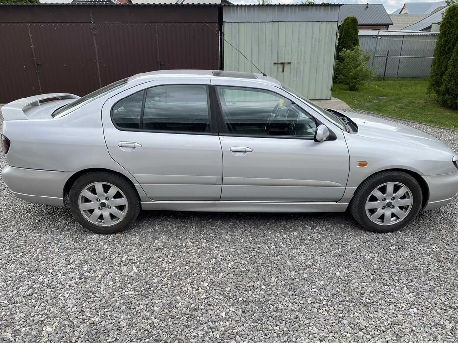 Nissan Primera p11