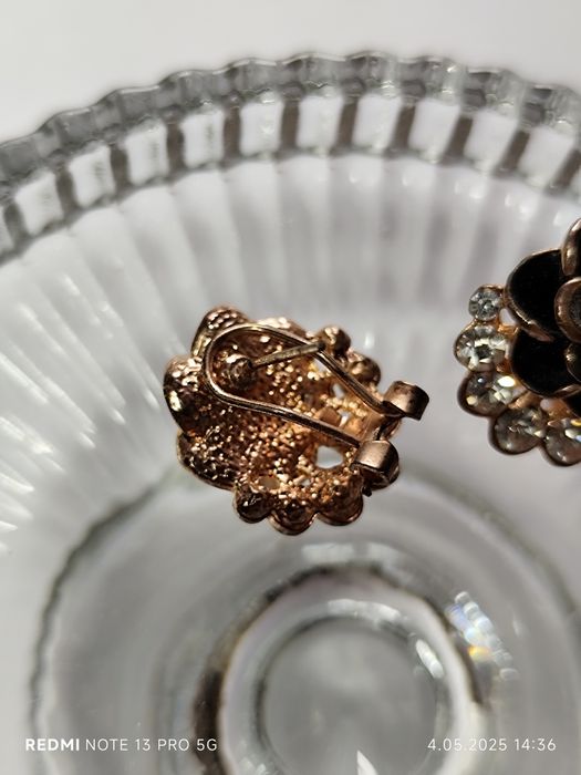 Kolczyki kwiaty cyrkonie