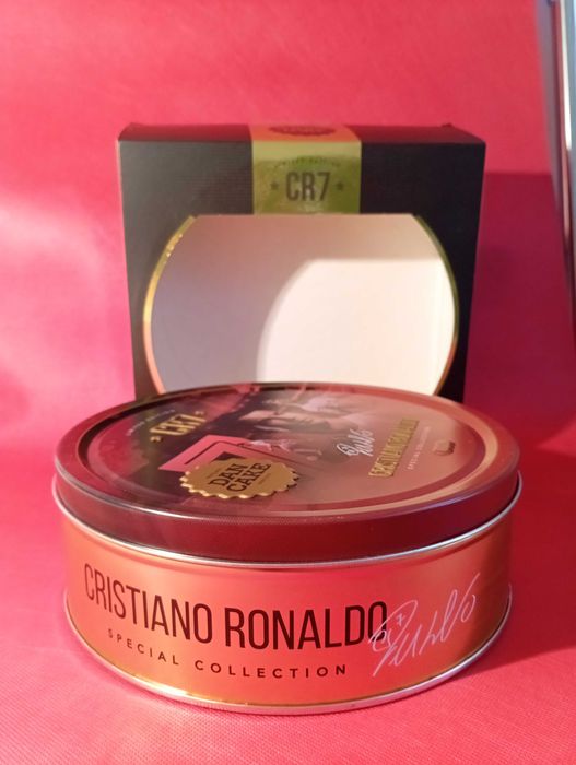 Lata dan Cake  de coleção CR7