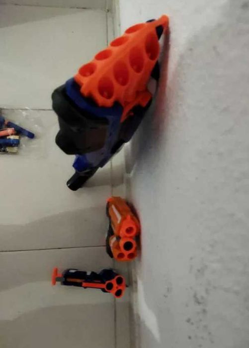 Pistolas NERF ( ROUGHCUT 2X4 ; FIRESTRIK; JOLT EX-1 ) + Dardos