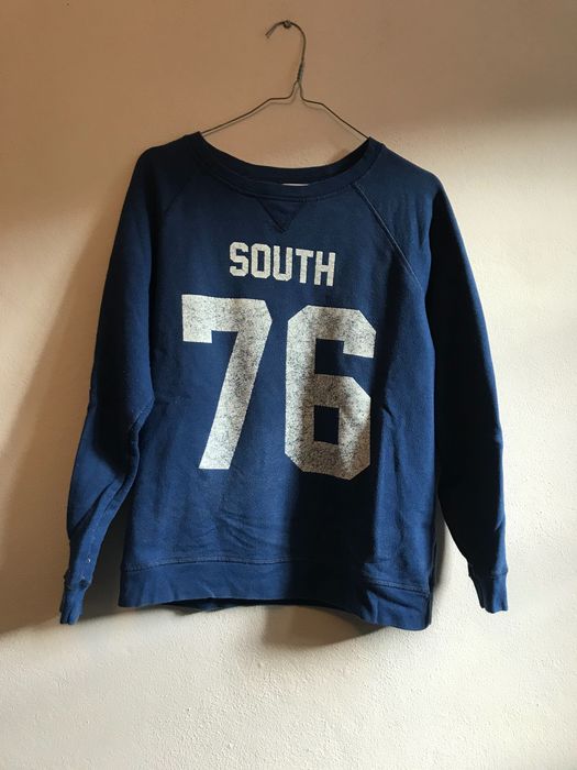 Blue T-shirt/Sweatshirt