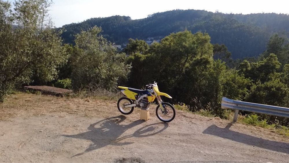Suzuki RMZ 450 2012