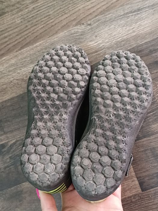 Buty piłkarskie 30 kipsta 100