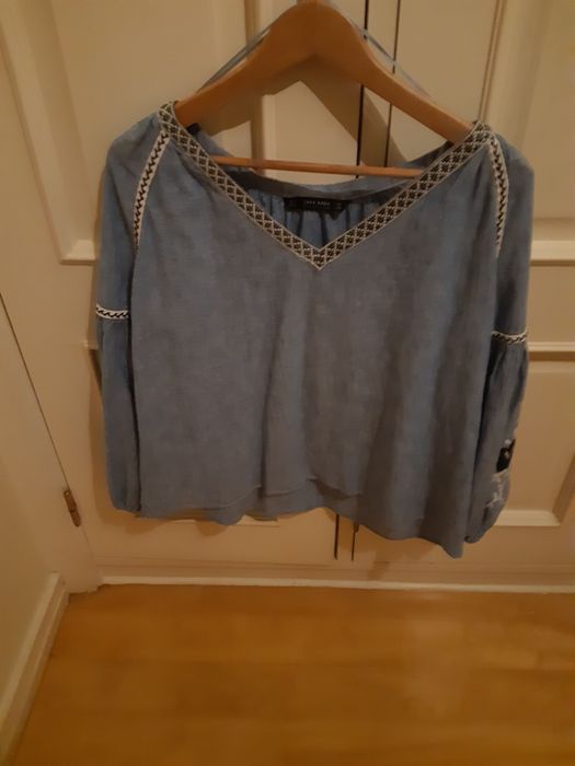 Túnica com padrões florais