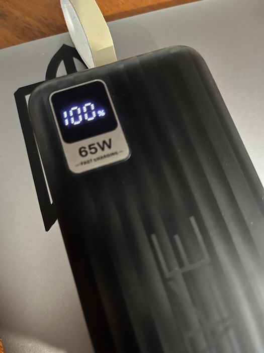 повер банк на 65 вольт