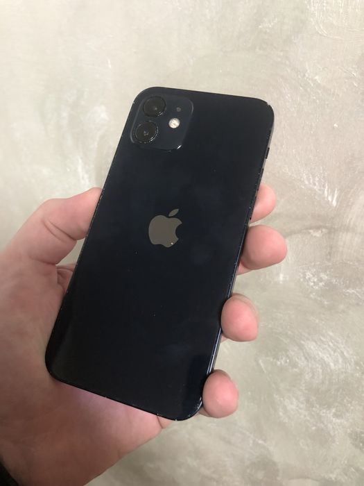iPhone 12 / 64 Gb / Black