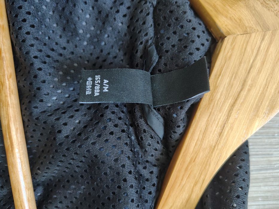 Adidas вітровка 12-13 років