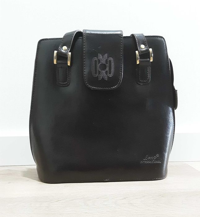 Mala de Senhora em Pele Vintage