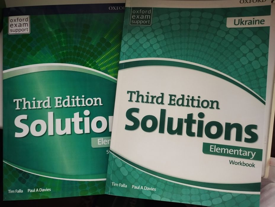 Solutions elementary Ukraine students book workbook