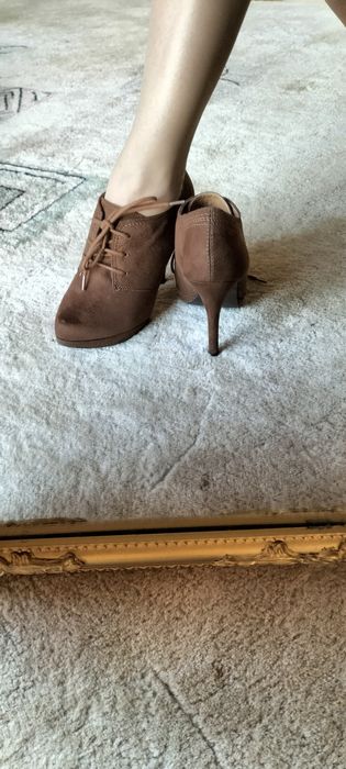 Botki obcas brąz szpilka wiązane ekozamsz r. 37 Graceland