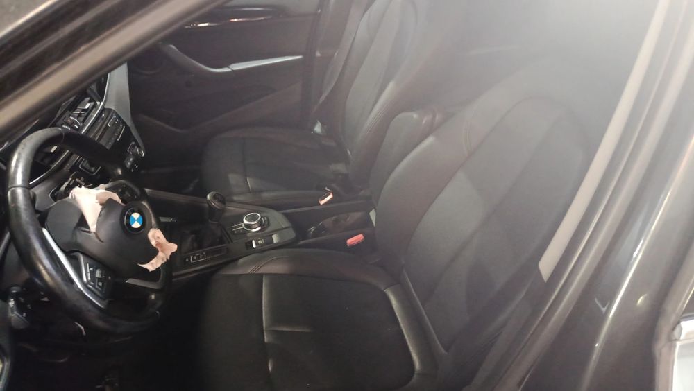 Conjunto de bancos BMW X1 (F48)