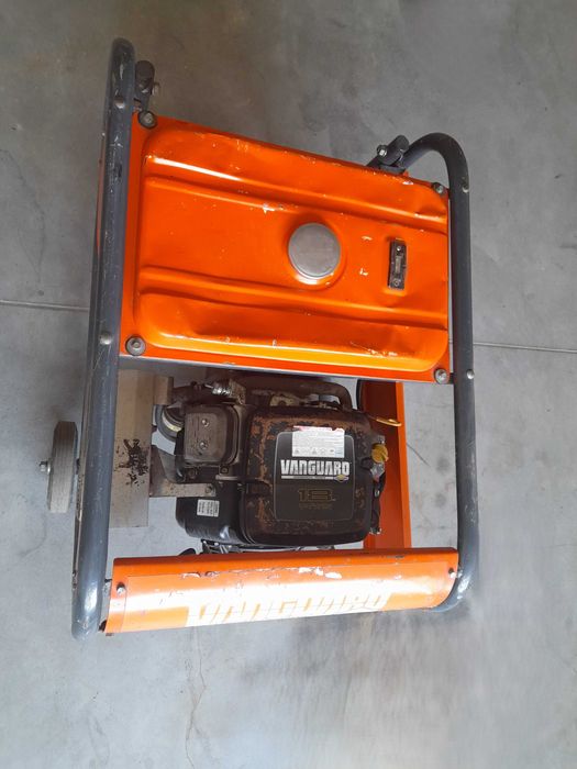 Generator Akmel AP3 8 kW agregat prądotwórczy