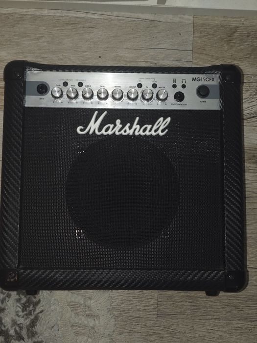 Wzmacniacz Marshall MG15CFX