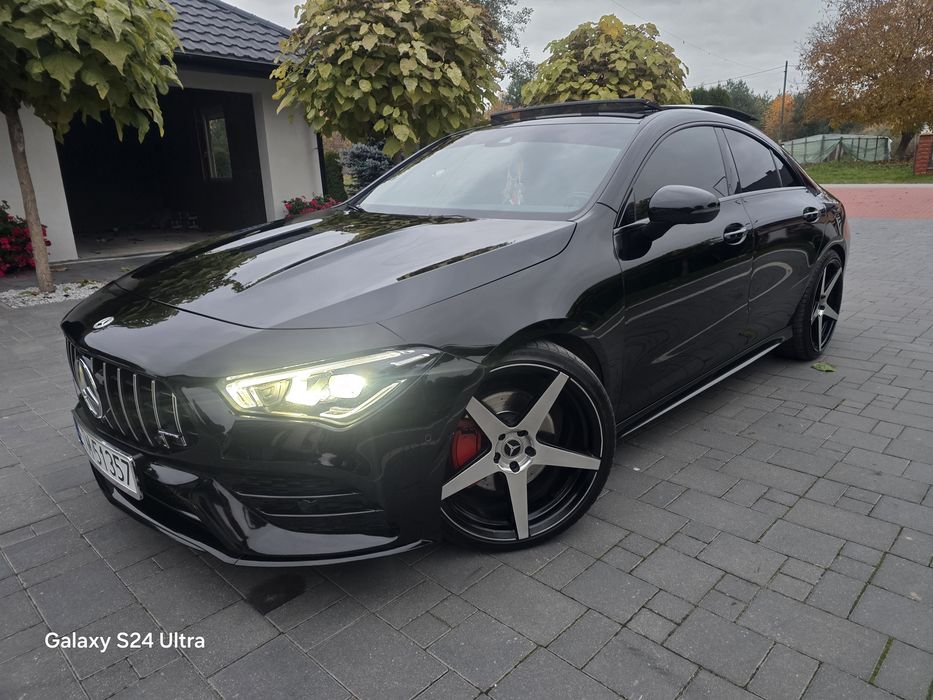 *Mercedes-Benz*CLA*200d*AMG*Panorama*2020rok