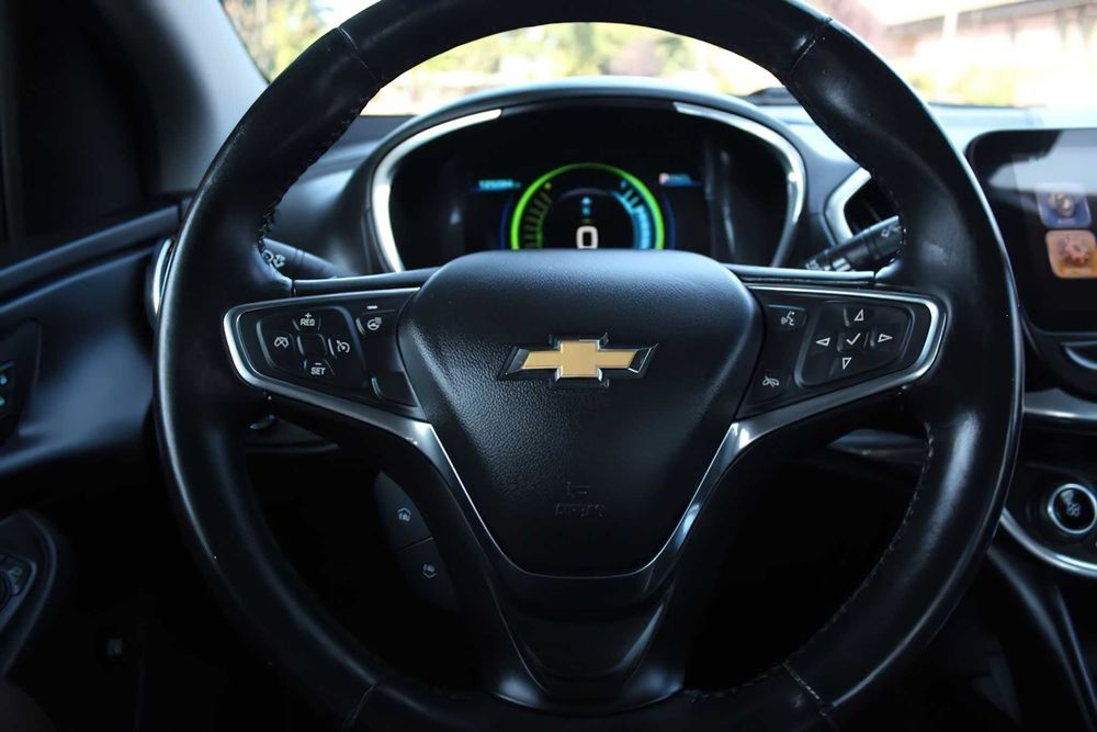 Chevrolet Volt Premier      2017