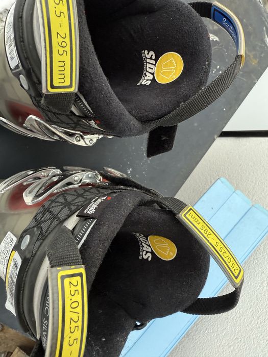 Buty narciarskie Atomic