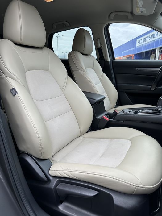MAZDA CX5 2019г  в идеальном состоянии в родном окрасе!