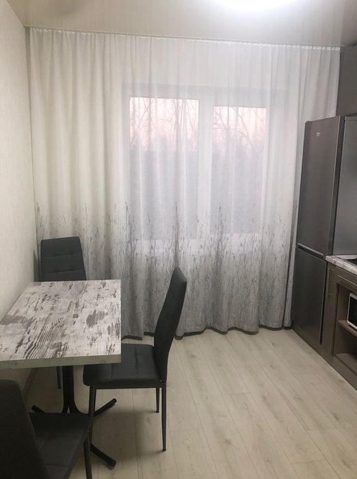 Здам подобово гарну 2-х кімнутну квартиру у Краматорську