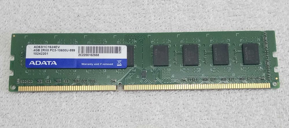 Memoria 4GB DDR3 ADATA64752105110785120