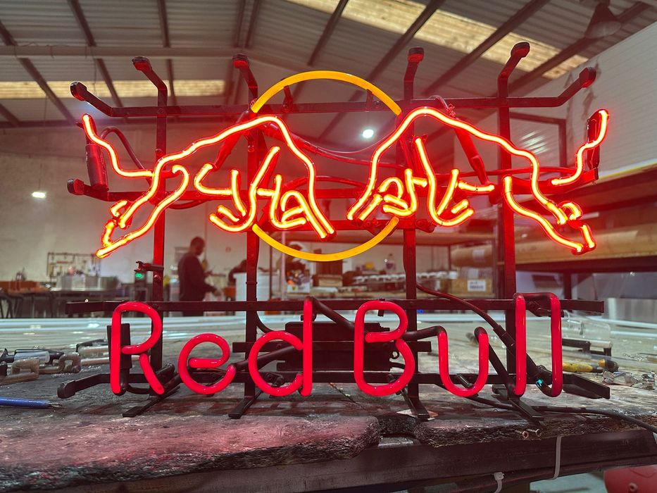 Reclamo de neon.