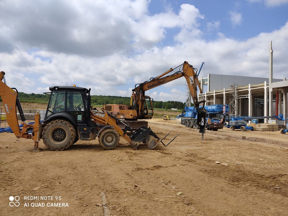 Koparka KoparkoŁadowarka, Szambo BETONOWE, Fundamenty,Młot, minikopar