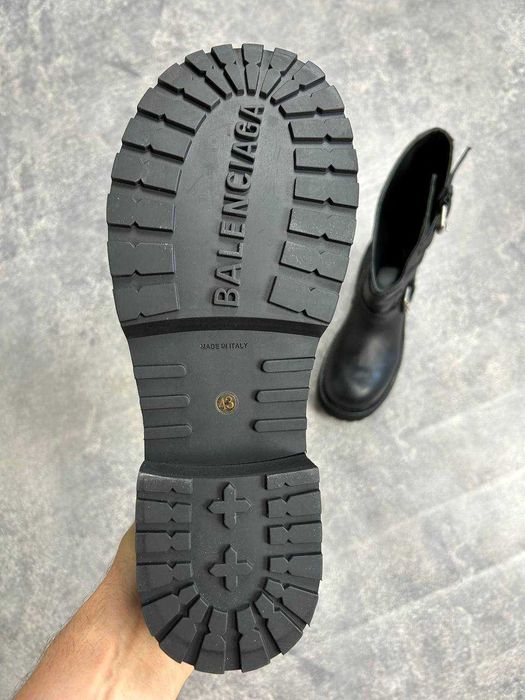 Balenciaga Venom Boot чоботи чорні черные ботинки Strike Stomper 43 40