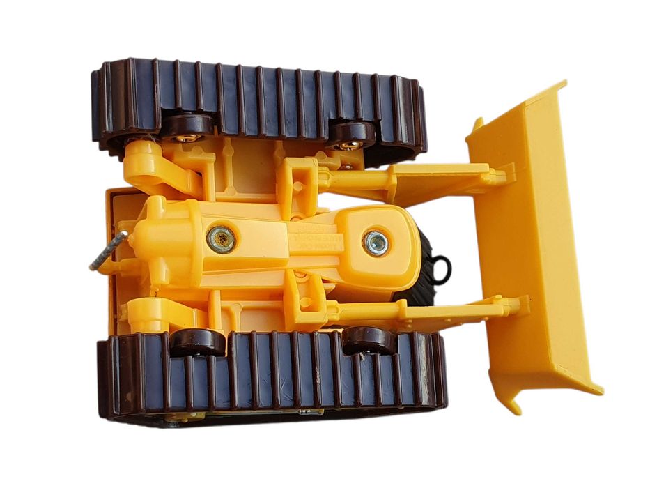 Zabawka model Buldożer Chuy Bull Bulldozer Zygzak McQueen auta 1:55