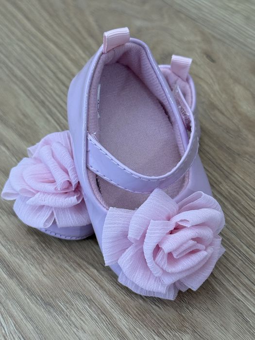 Buciki niechodki Stepping Stones 3-6m