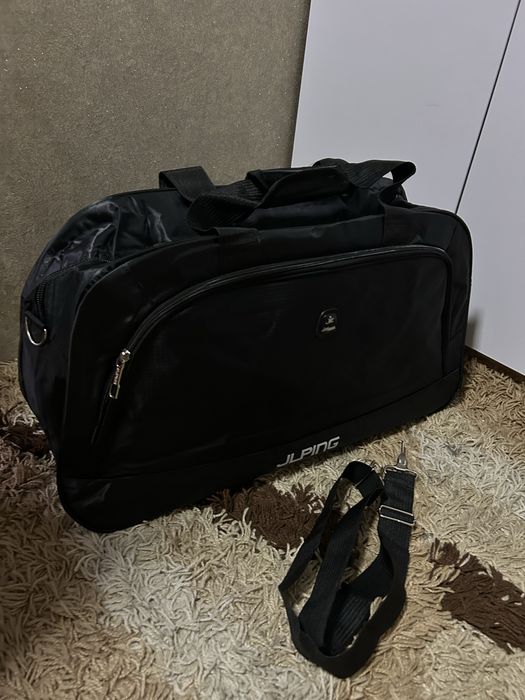 Спортивна/дорожня сумка