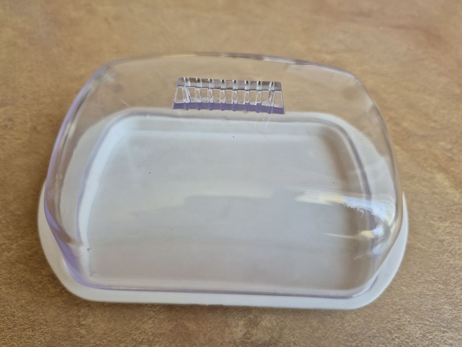 Maselnica pojemnik na maslo