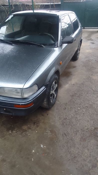 Продам автомобіль TOYOTA Corrola