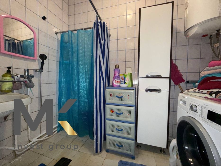 Будинок на першій лінії водосховища. Макарів. 45 соток простору і тиші