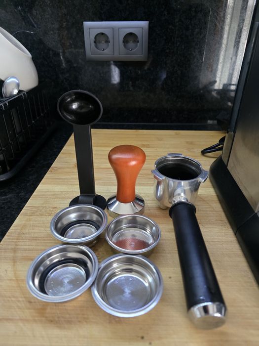 Delonghi Dedica EC685