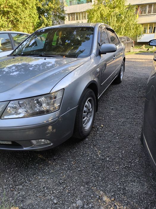 Продам Hyundai Sonata 2008 г.в. 2 л.бензин/газ.