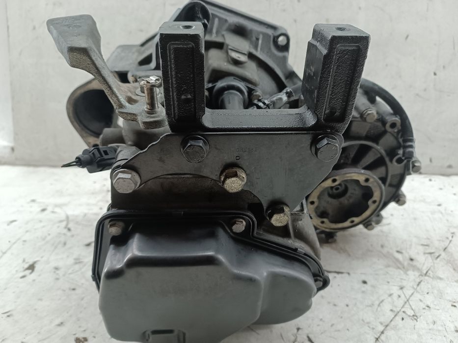 Caixa de Velocidades Manual - VOLKSWAGEN POLO (6R1, 6C1) | 09 -