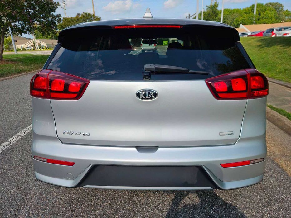 Kia Niro FE      2017