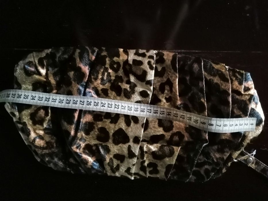 Сумочка клатч леопардовая стильная