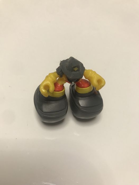 3 figurki Mattel z serii Matchbox Big Boots