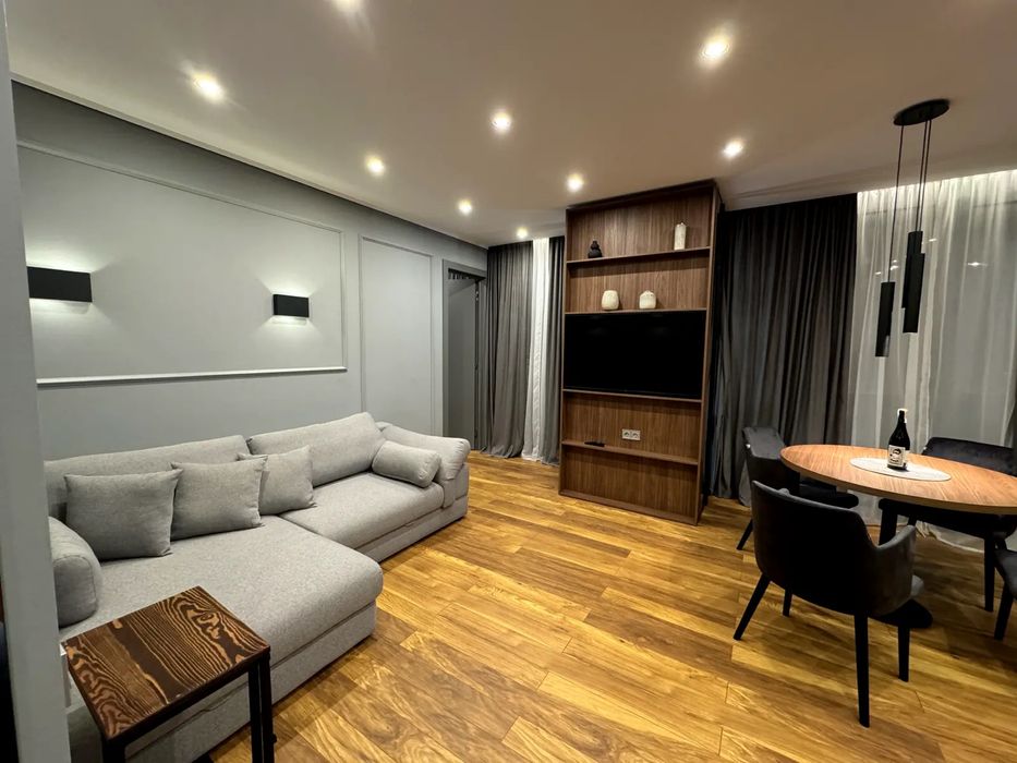 Стильна квартира в клубному будинку Славутич 2 комфортний 4 поверх