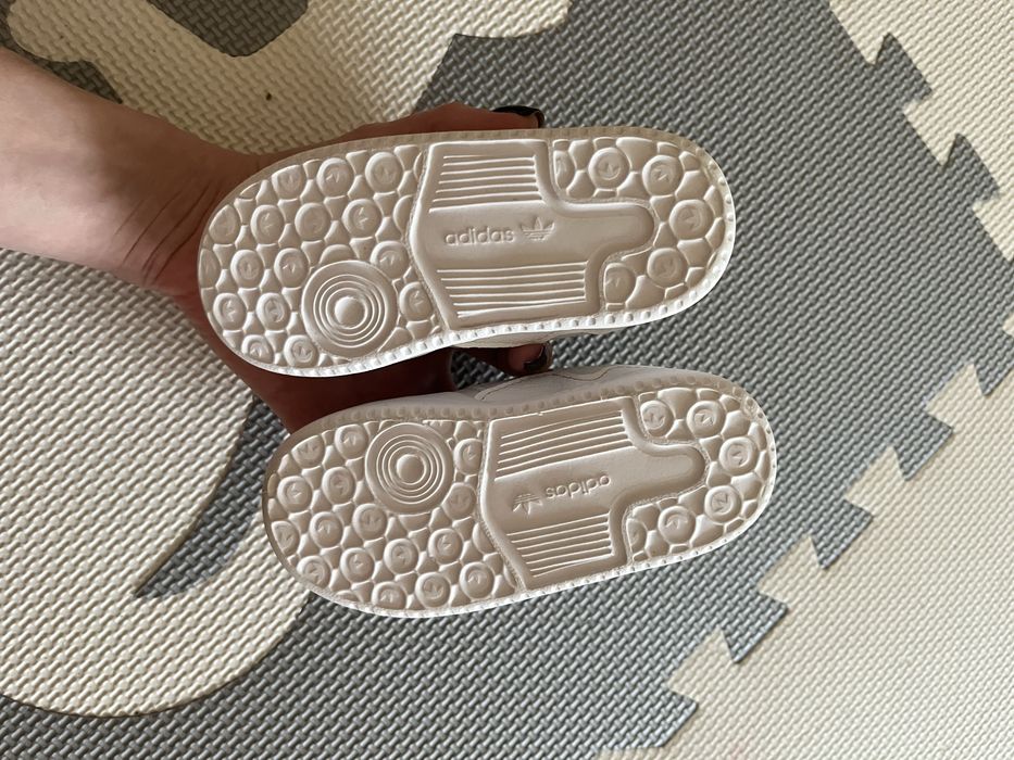 Кросівки Adidas originals