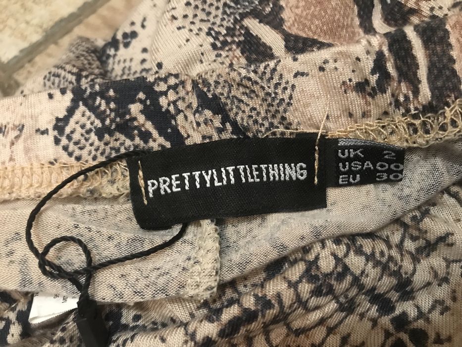 Штанці кльош prettylittlething