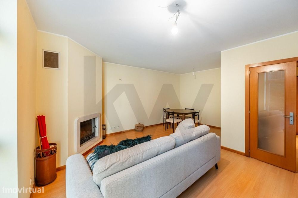 Apartamento T2 Duplex com 137 m2 em Vila Nova da Telha, Maia — Lugar d