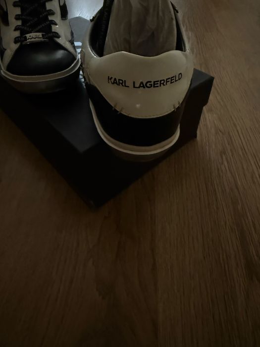 Karl Lagerfeld, Хорошее качество , кожа