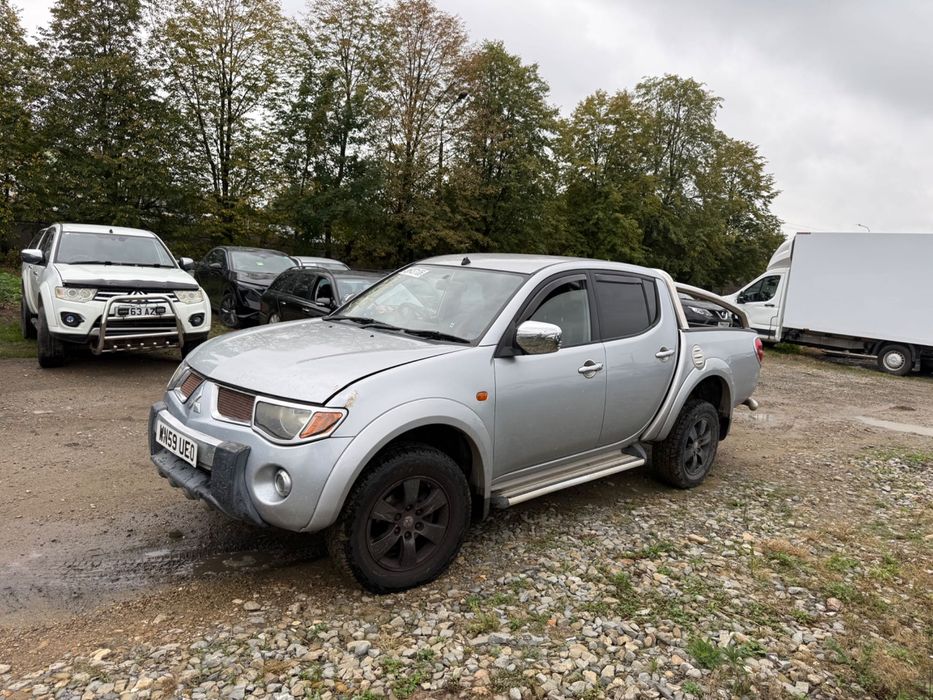 L200 2009Rok 148 mil Anglik