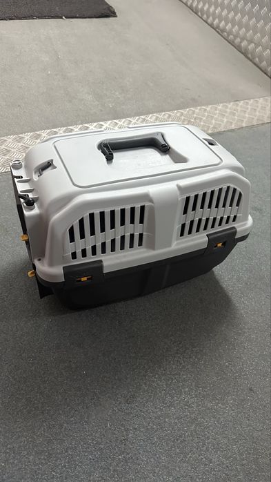 Caixa transportadora para cão/gato