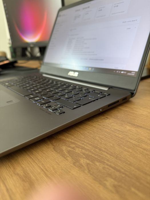 Computador Portatil Asus Zenbook UX430U i7