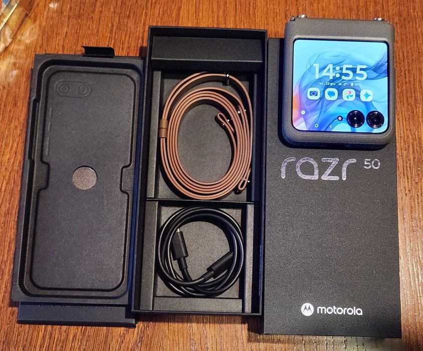 Motorola Razr 50 8/256 Koala Gray