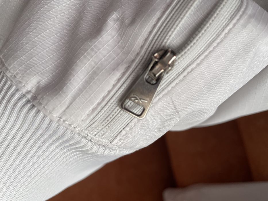 Вінтажна вітровка Reebok