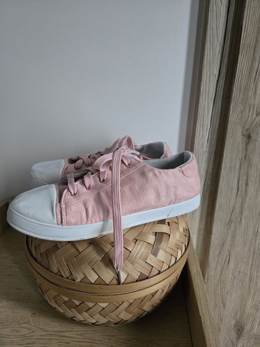 Tenisówki damskie 38